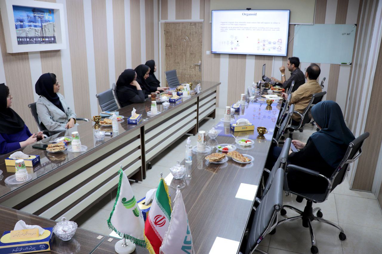 نشست علمی با محوریت «توموروئیدهای پوستی»