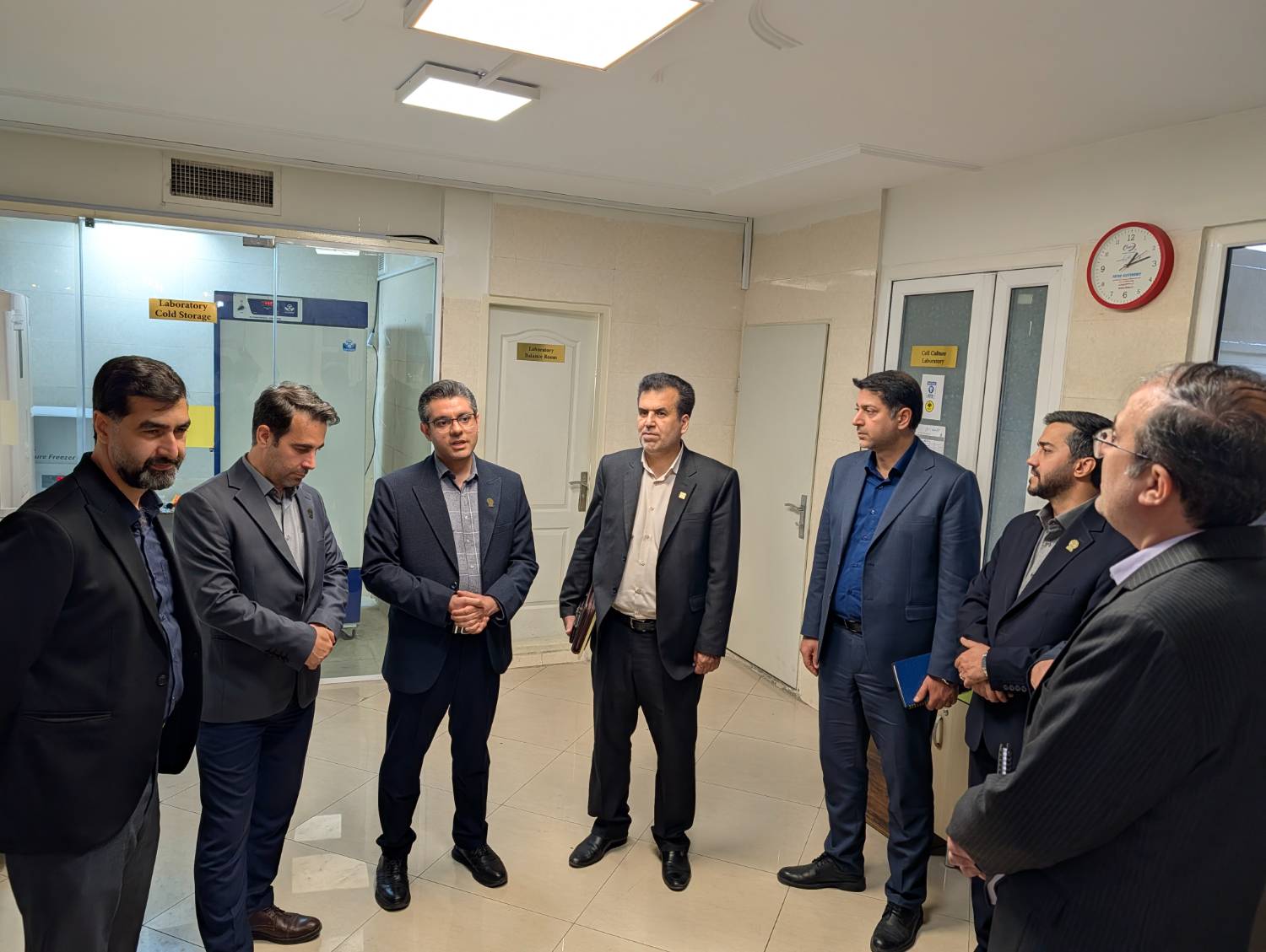 گزارش تصویری بازدید معاون هماهنگی و امور مجلس جهاددانشگاهی از پژوهشکده یارا
